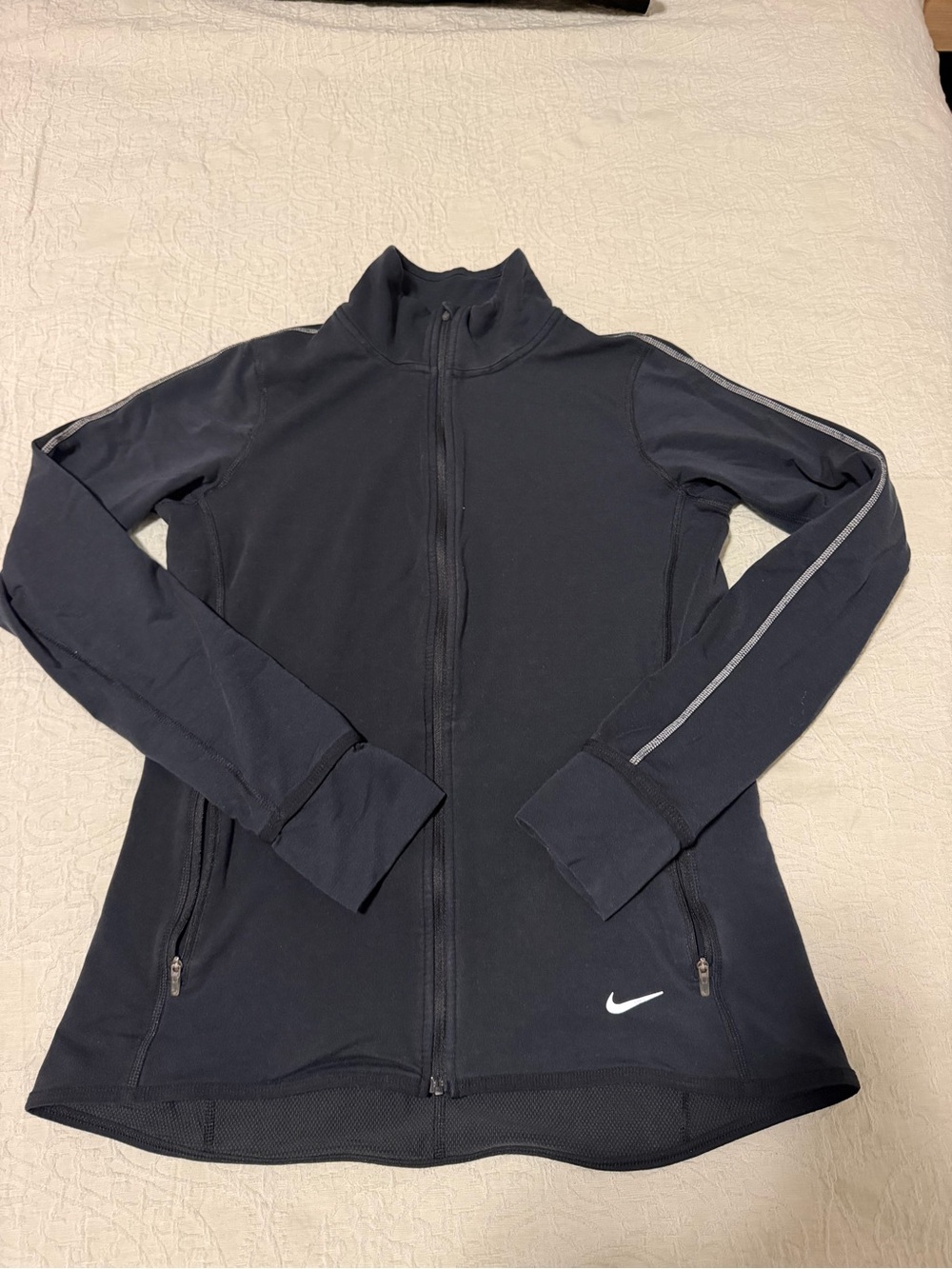 Nike Women’s Black Full-Zip Training Jacket with Reflective Stripe